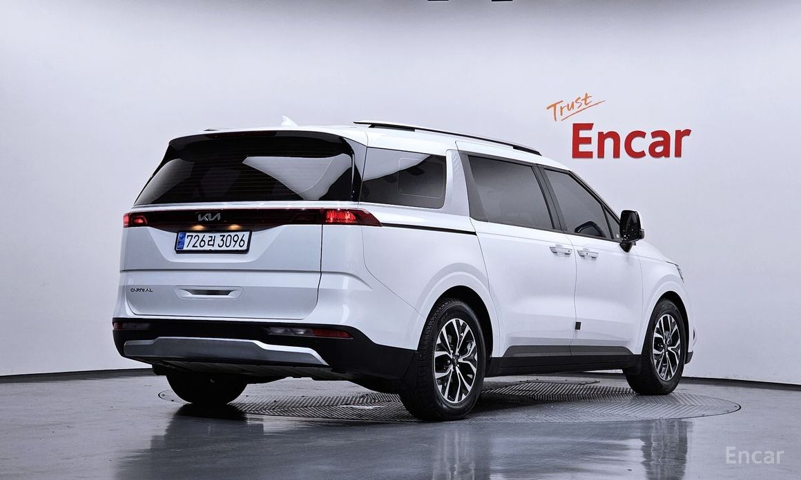  Kia Canival