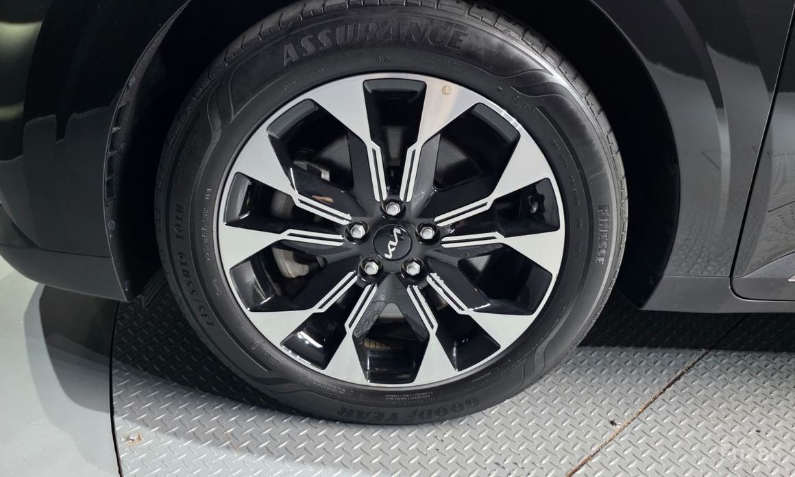  Kia Canival