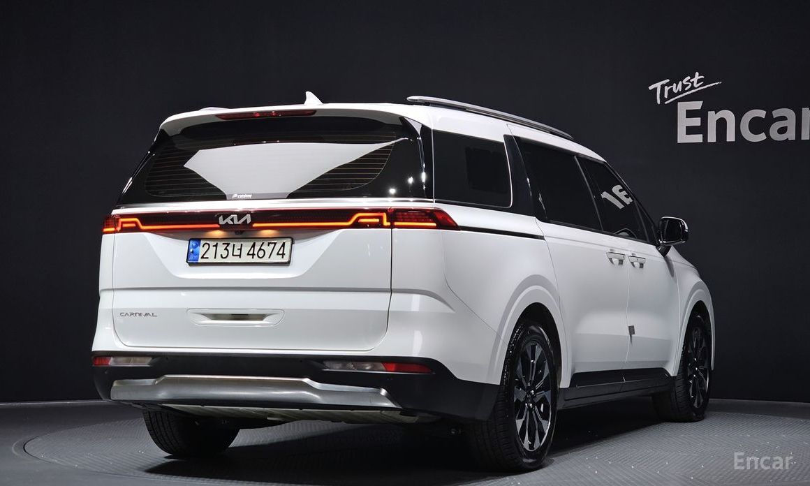  Kia Canival