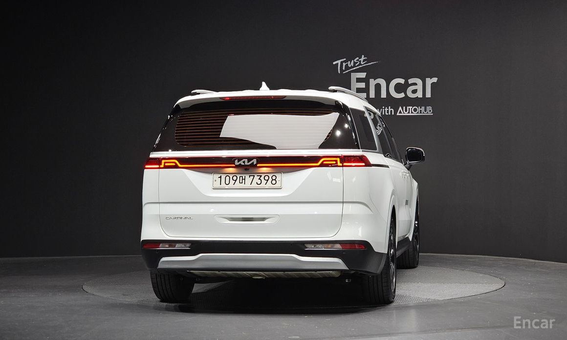  Kia Canival