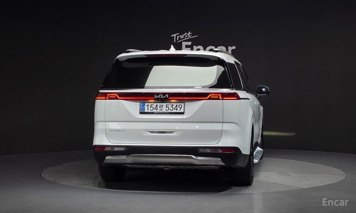  Kia Canival