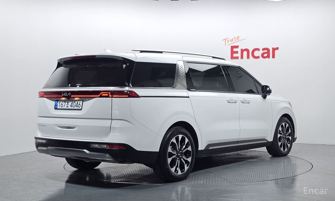  Kia Canival