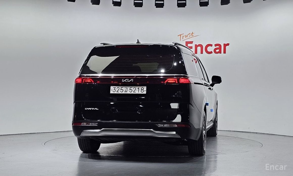  Kia Canival