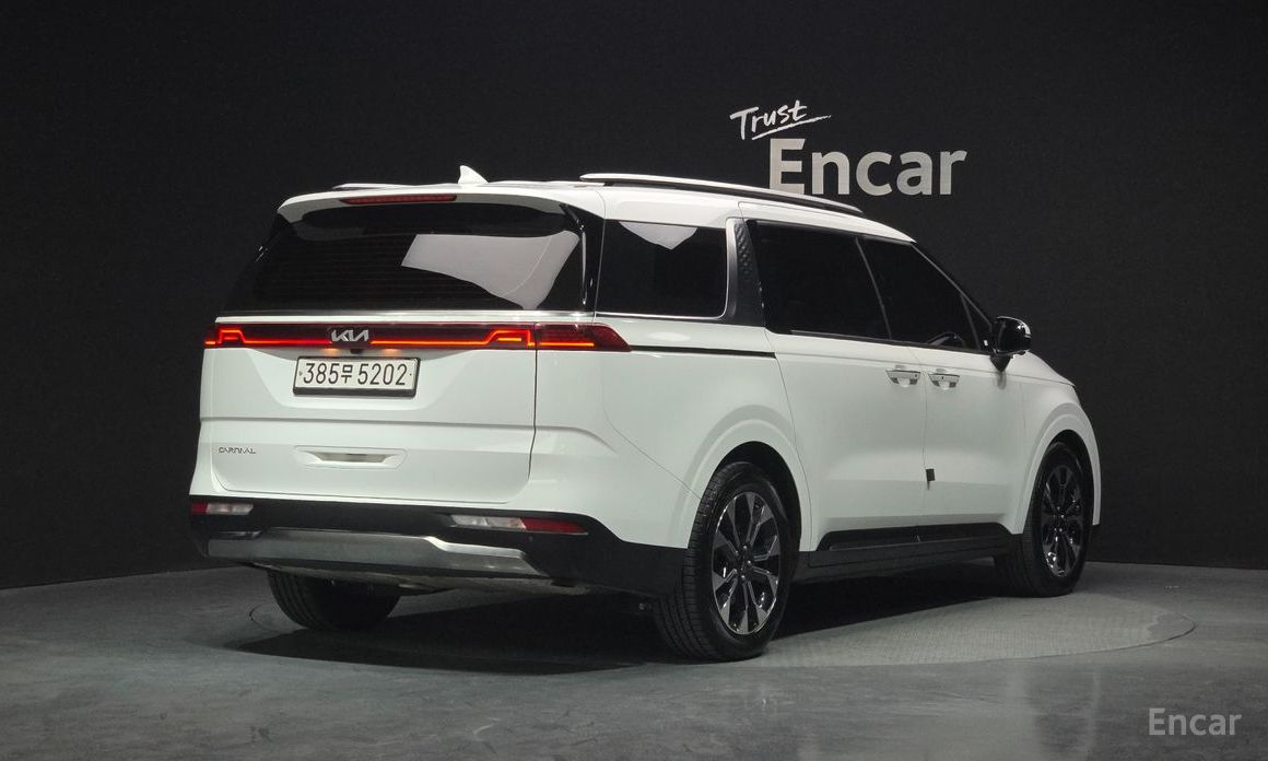 Kia Canival