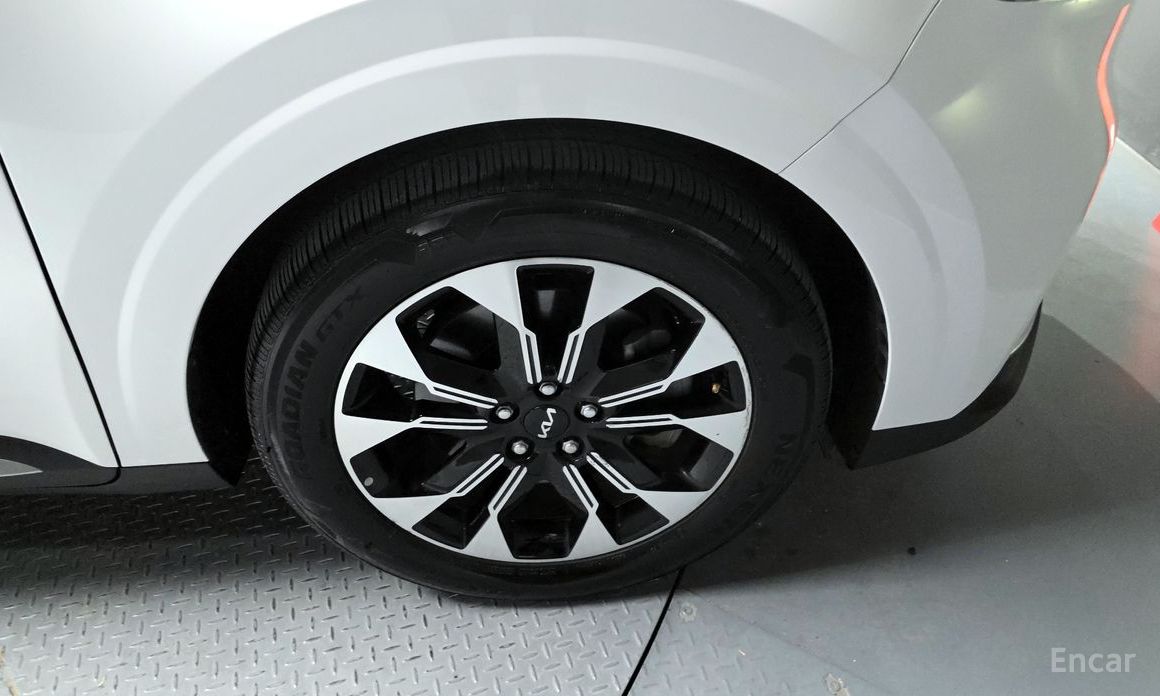  Kia Canival