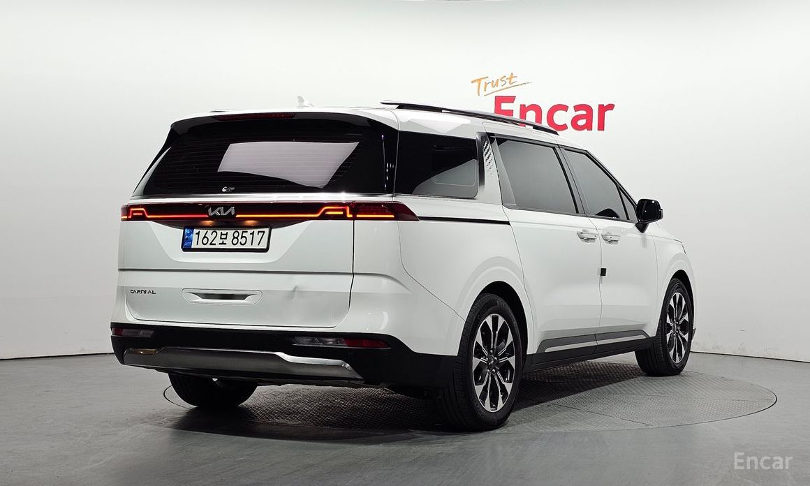  Kia Canival