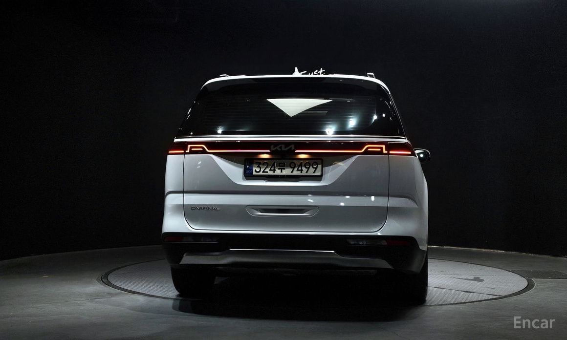  Kia Canival