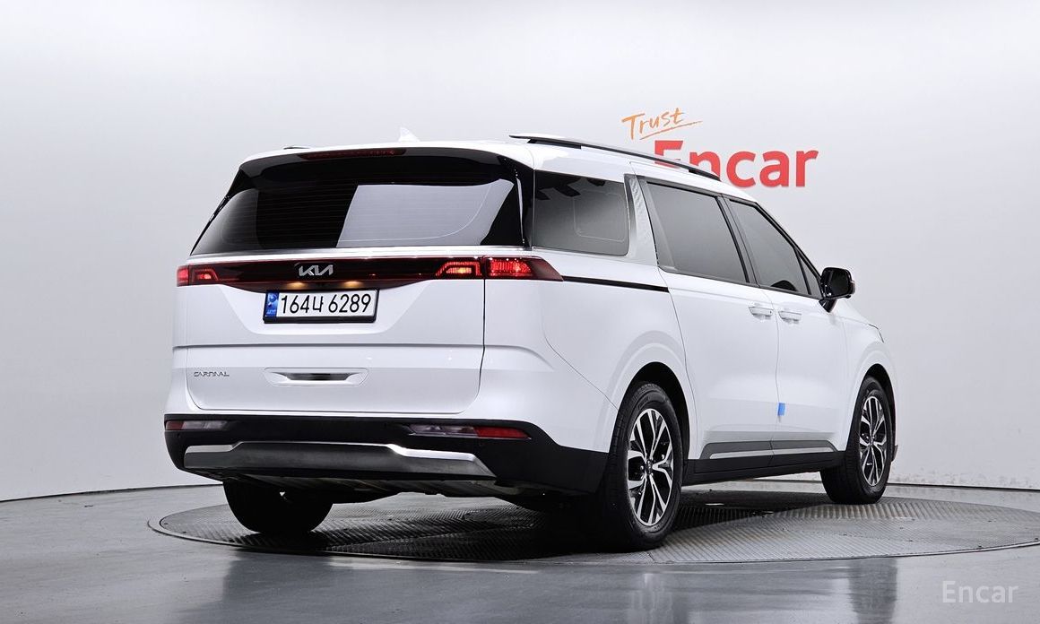  Kia Canival