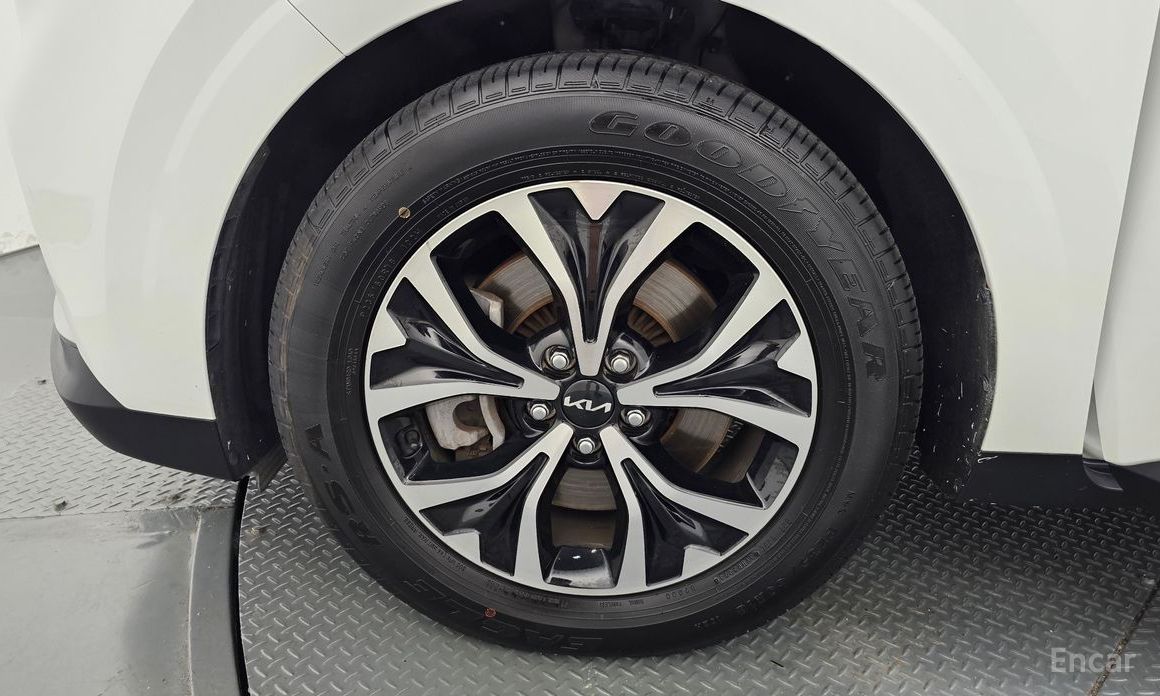  Kia Canival