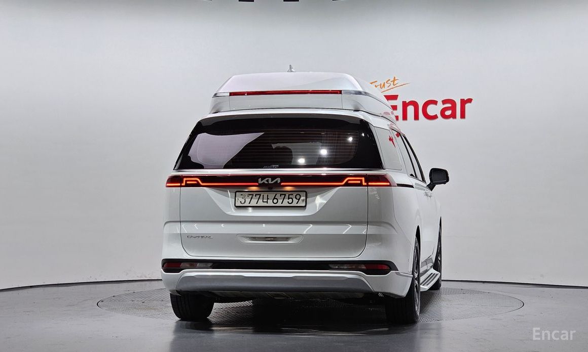 Kia Canival