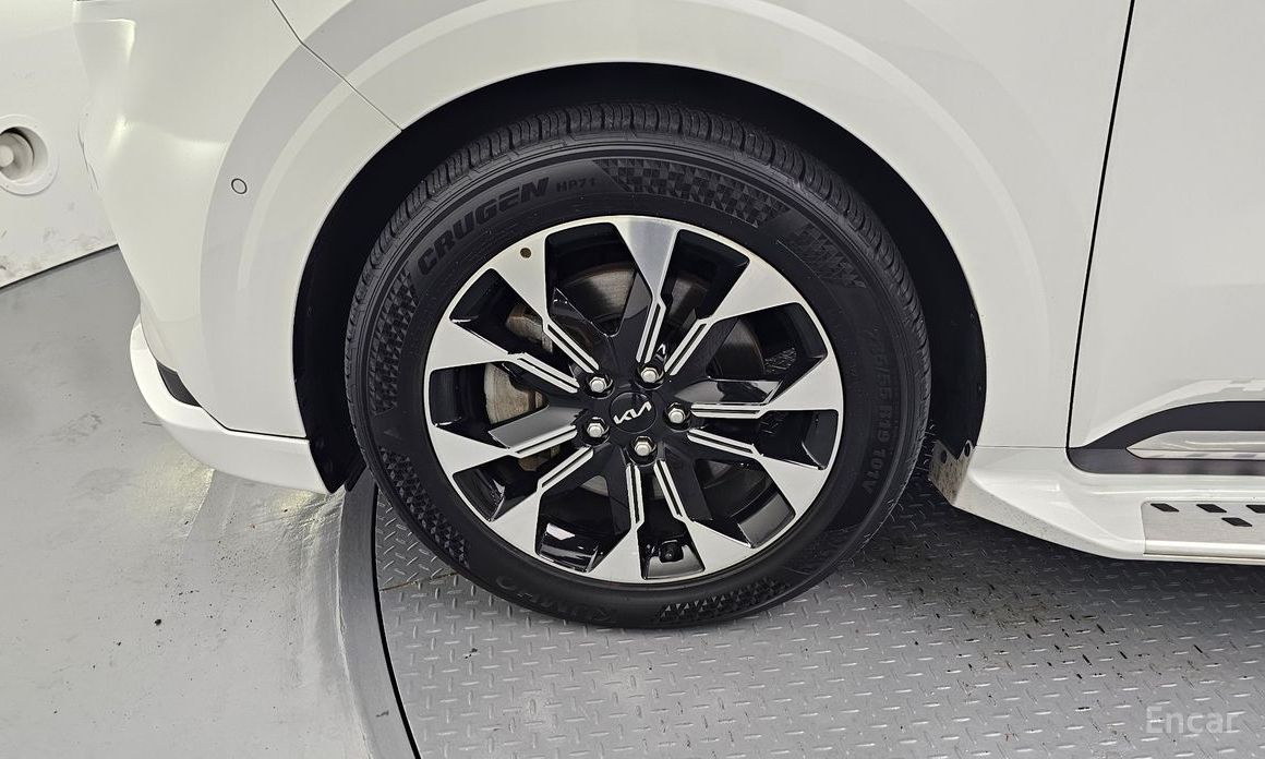  Kia Canival
