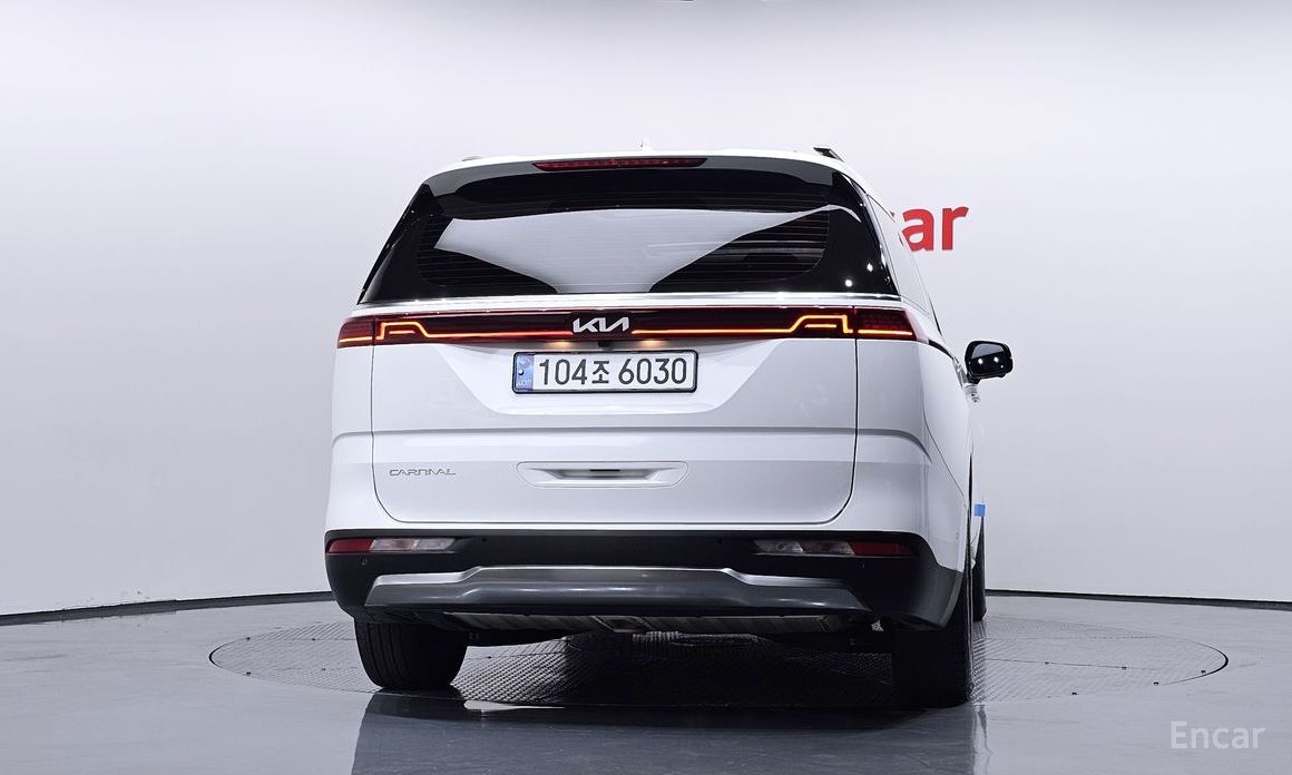  Kia Canival