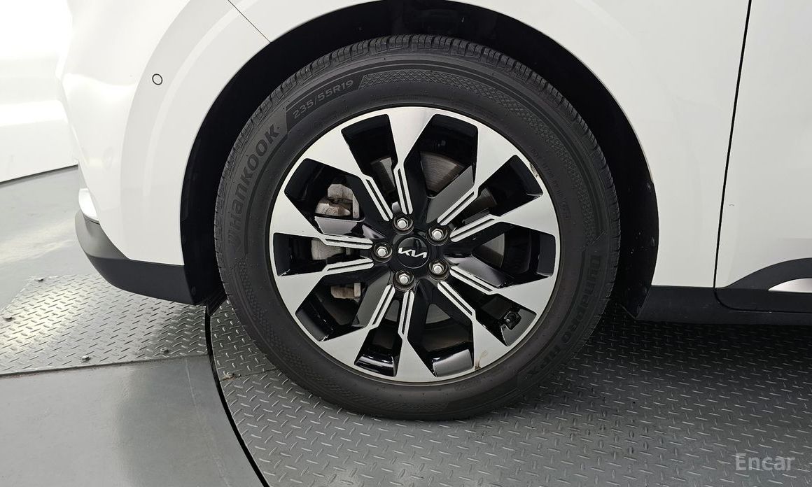  Kia Canival
