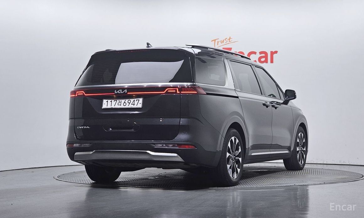 Kia Canival