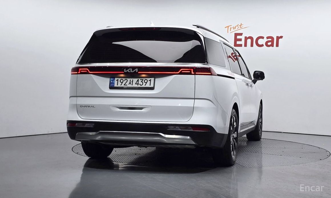  Kia Canival