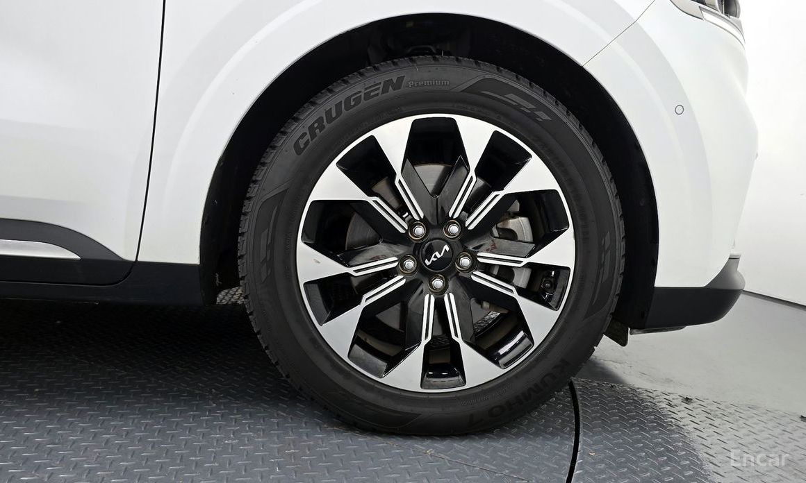  Kia Canival