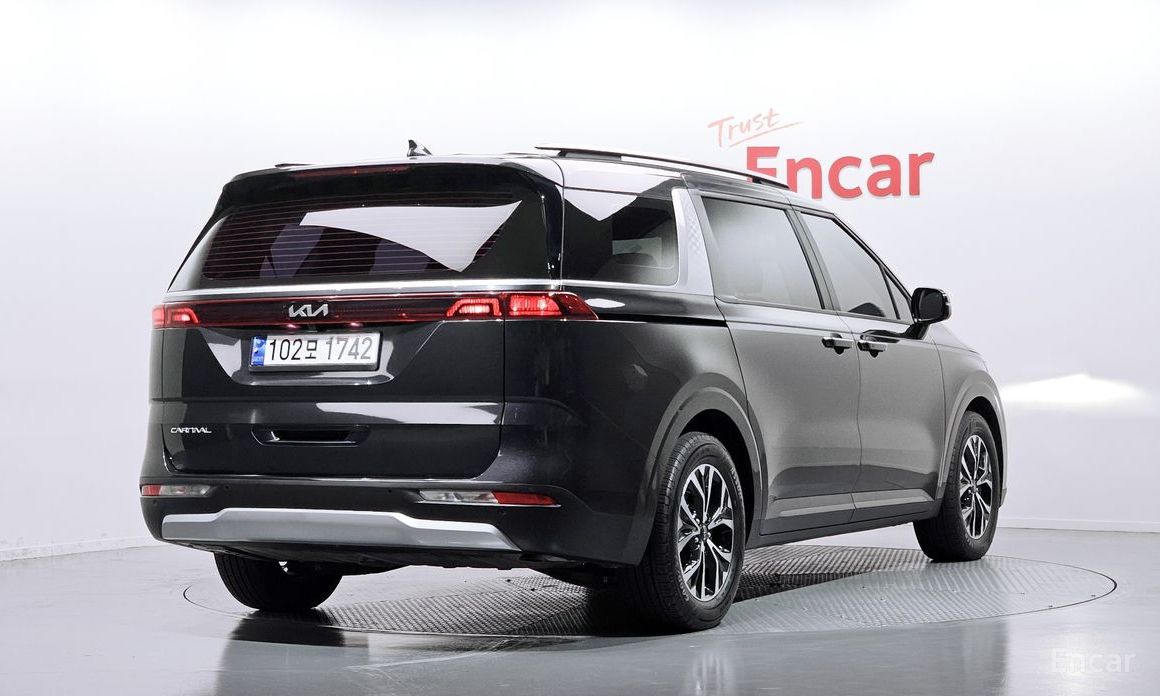  Kia Canival