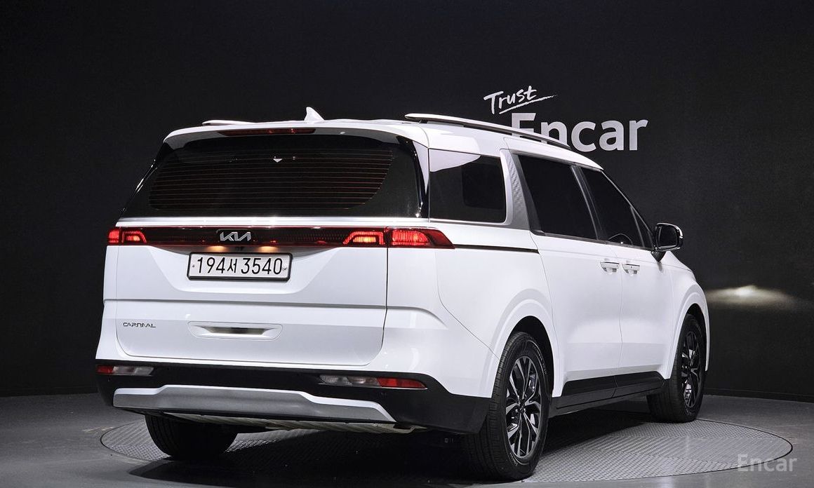  Kia Canival