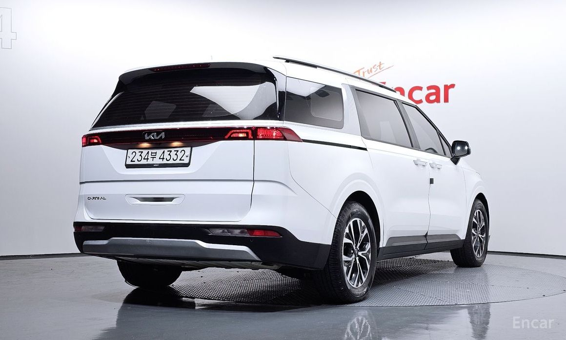  Kia Canival