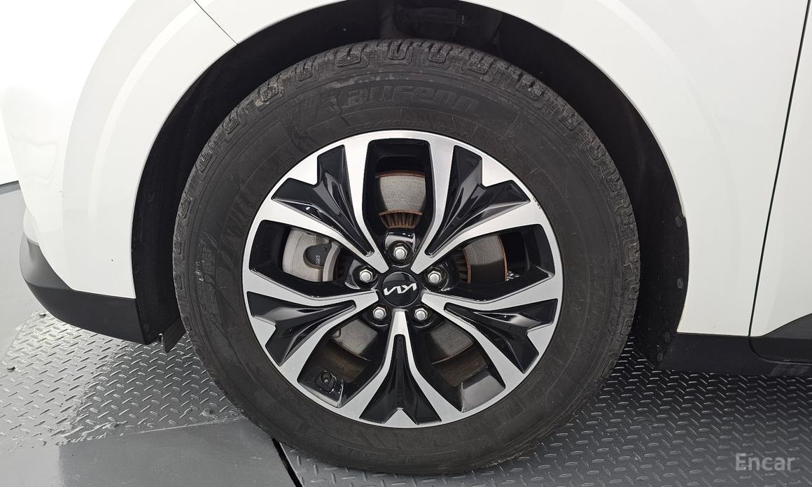  Kia Canival