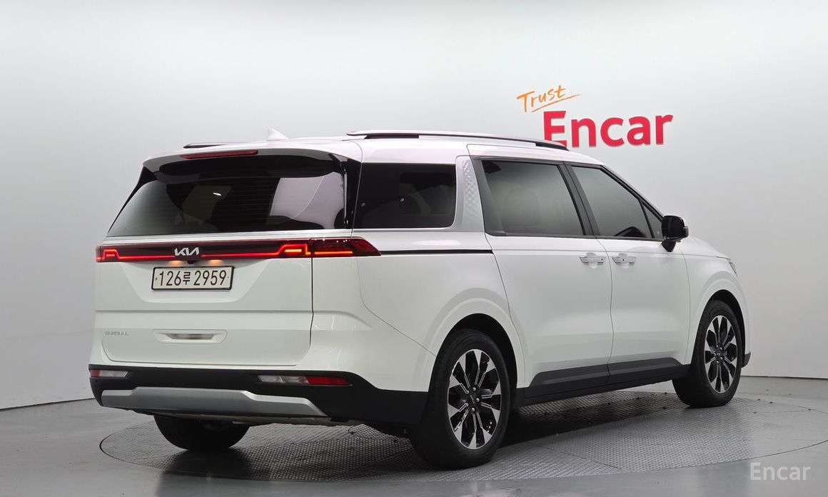  Kia Canival