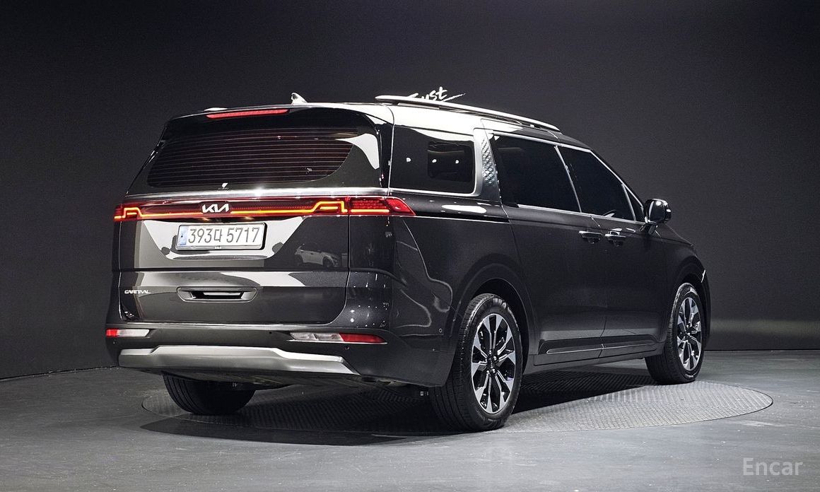  Kia Canival