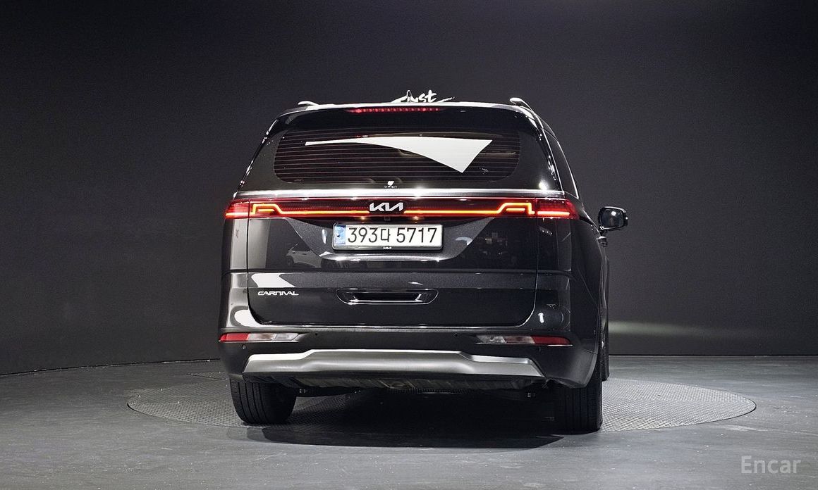  Kia Canival