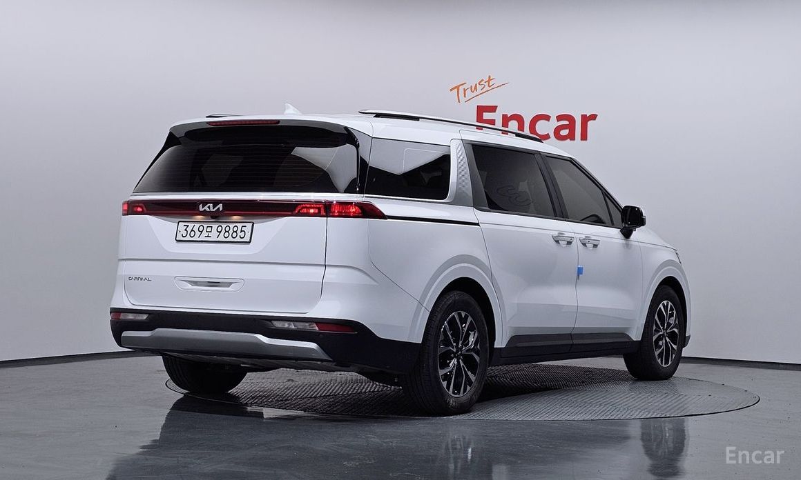  Kia Canival