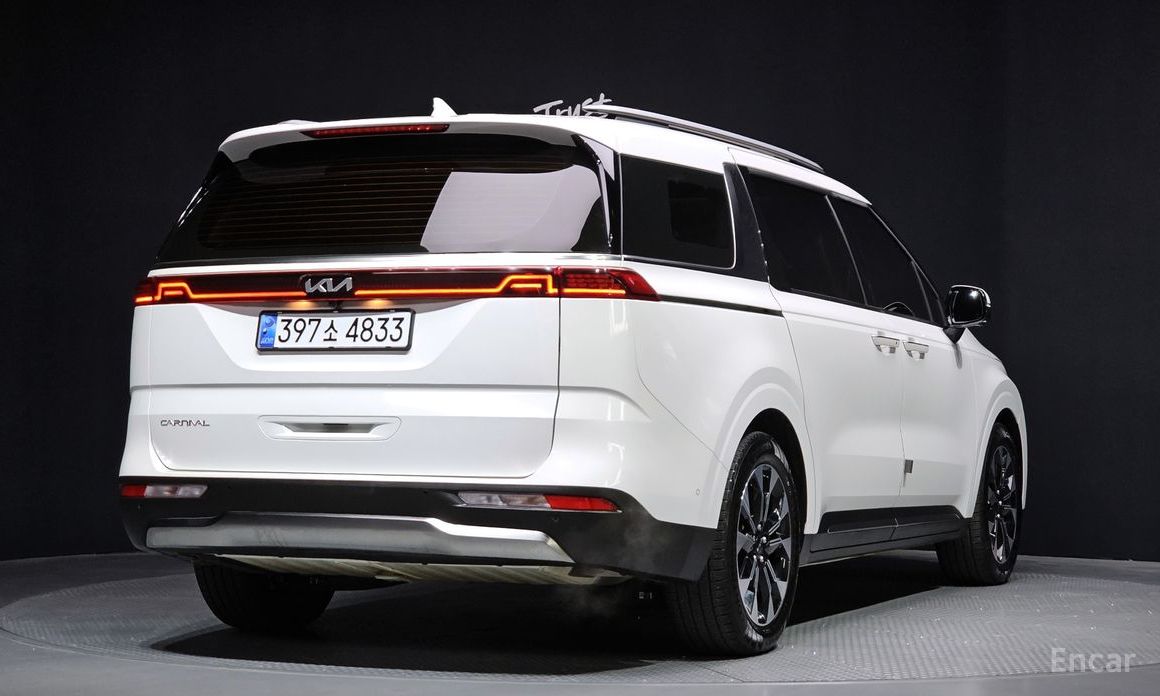  Kia Canival