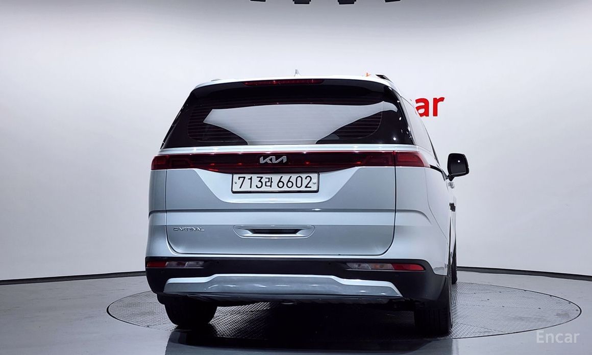  Kia Canival