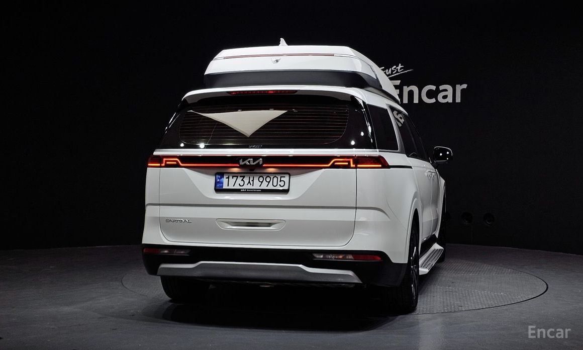  Kia Canival