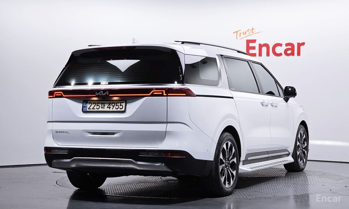  Kia Canival