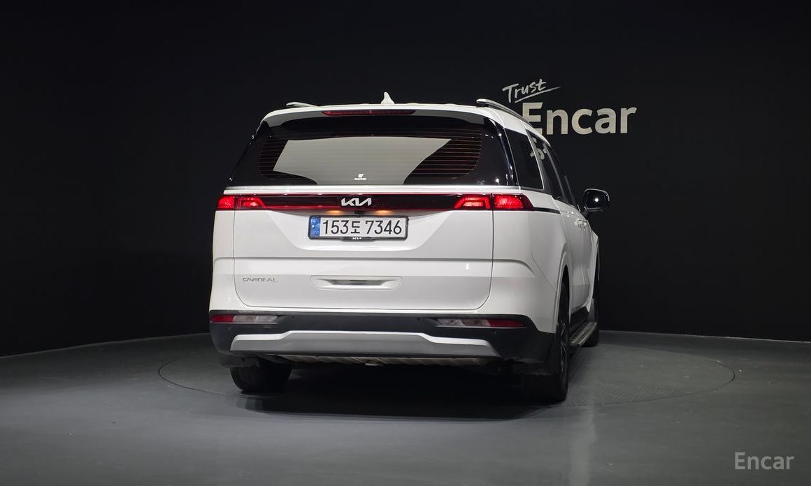  Kia Canival
