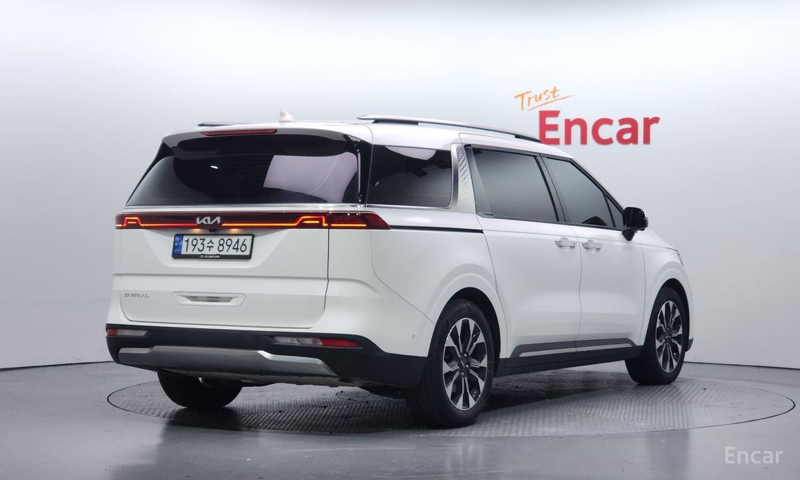  Kia Canival