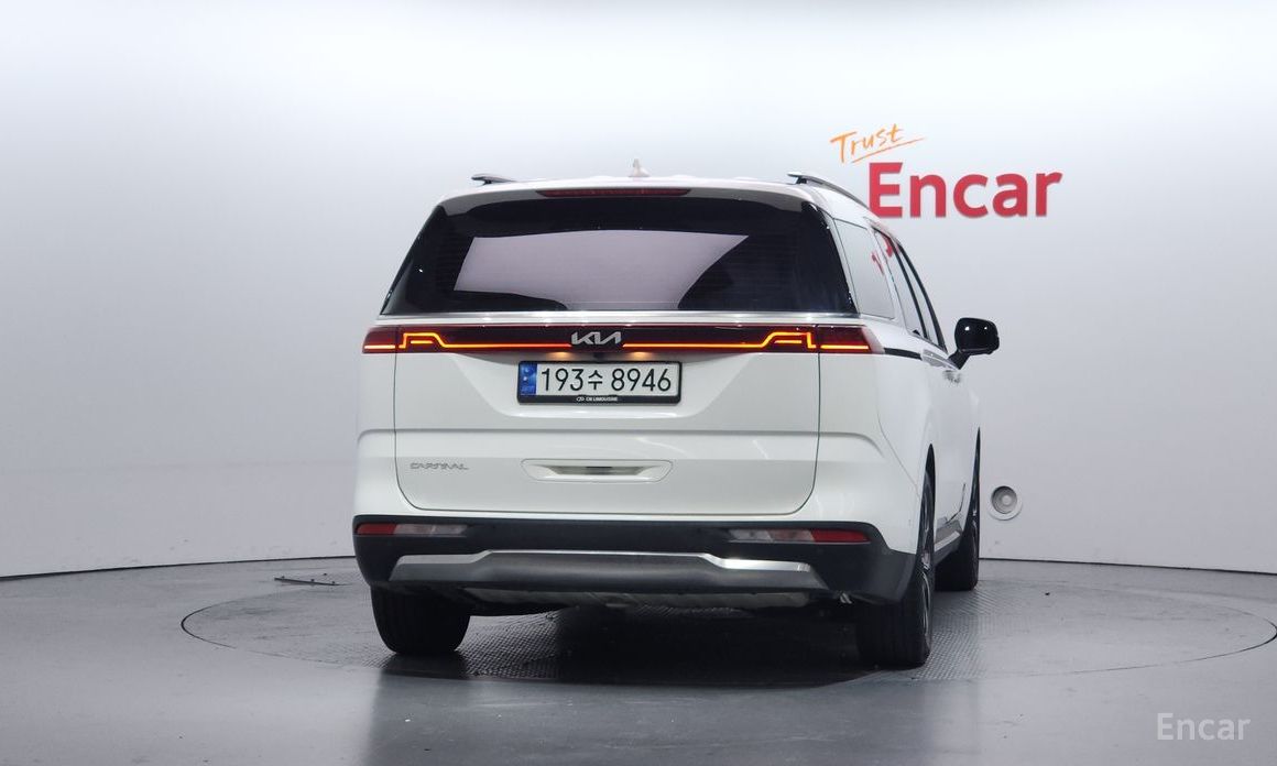  Kia Canival