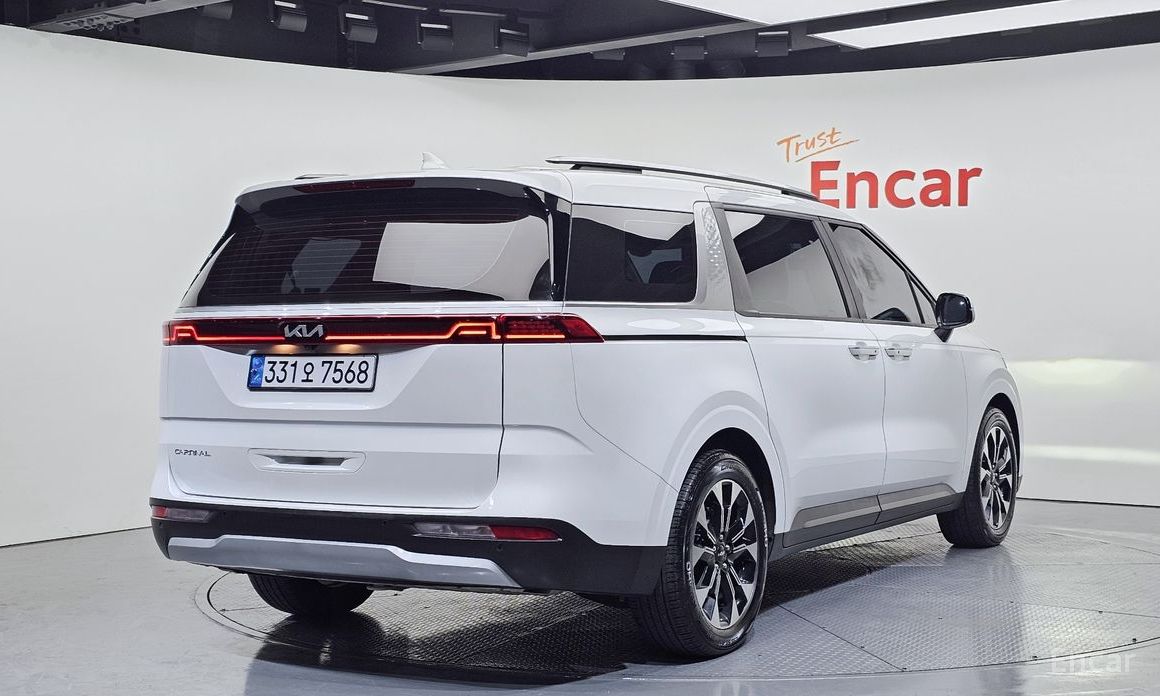  Kia Canival