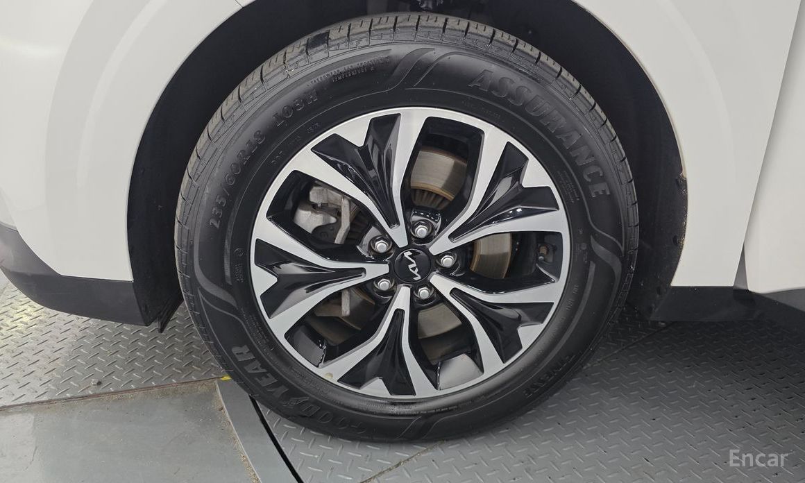  Kia Canival