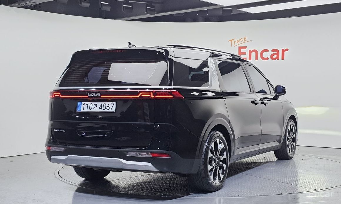  Kia Canival