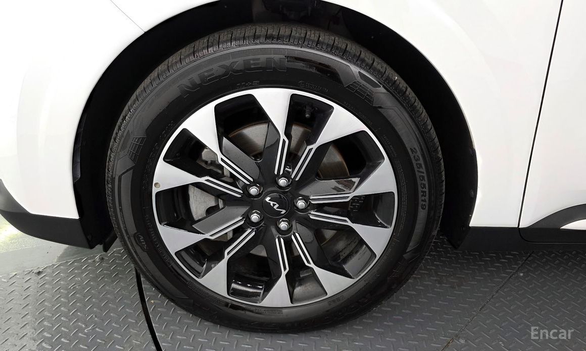  Kia Canival