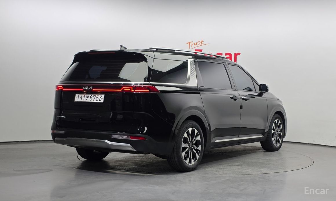  Kia Canival