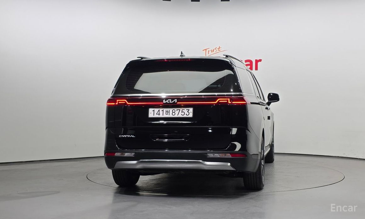  Kia Canival