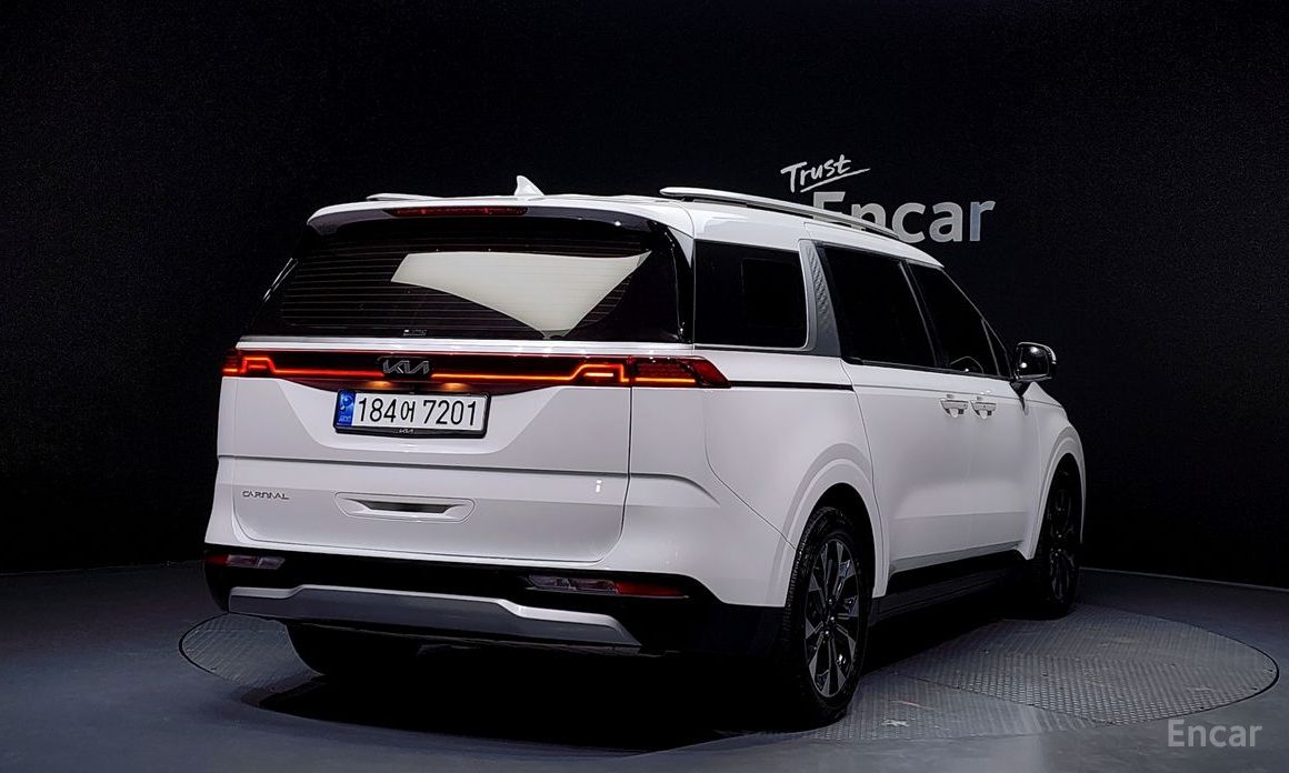  Kia Canival