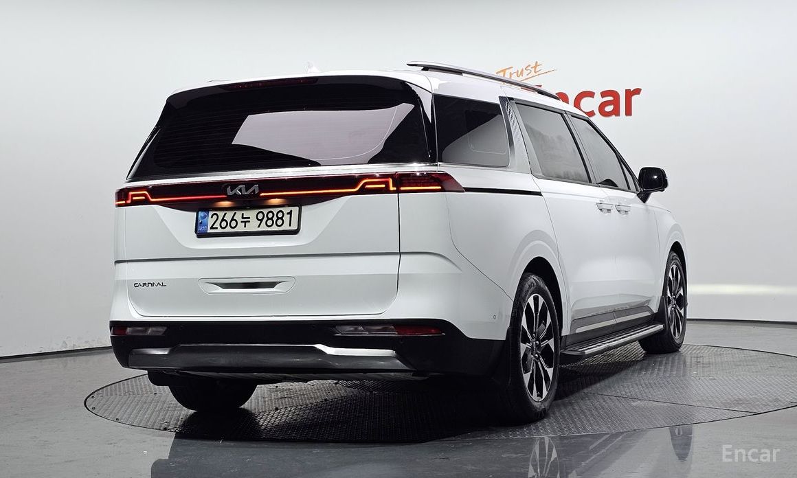  Kia Canival