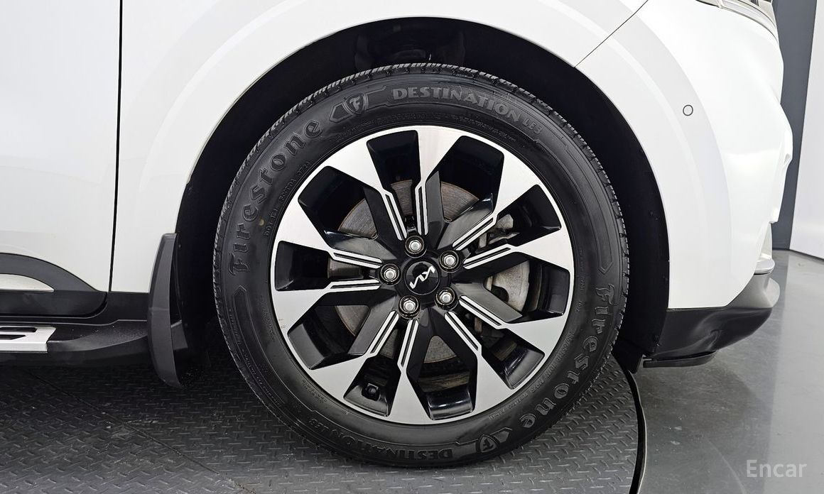  Kia Canival