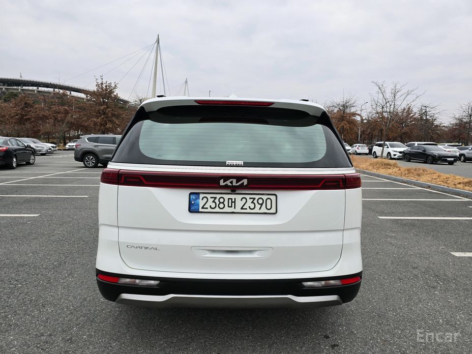  Kia Canival