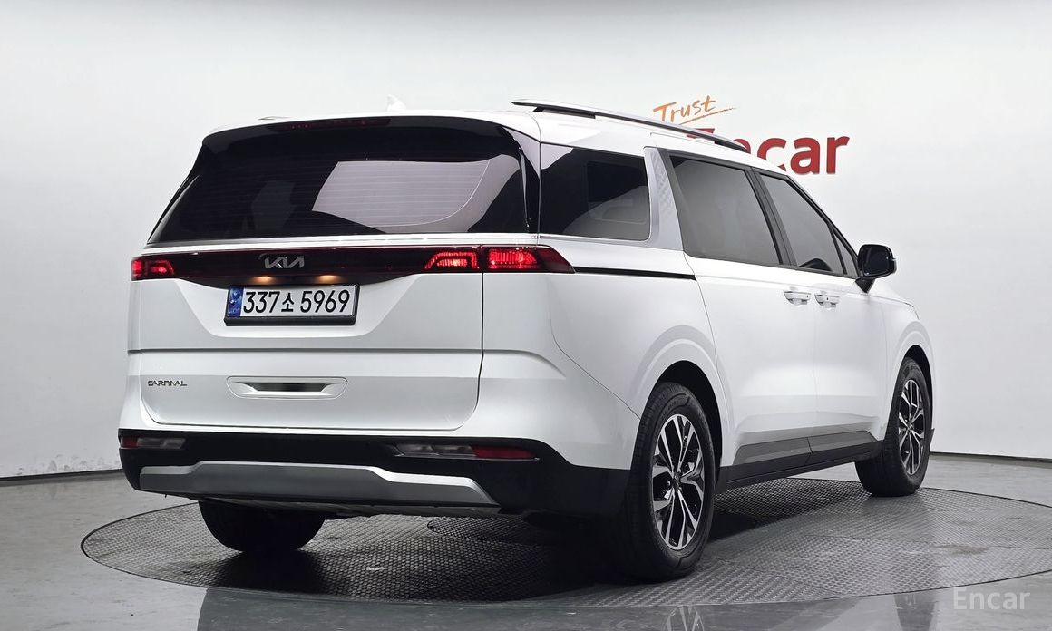  Kia Canival