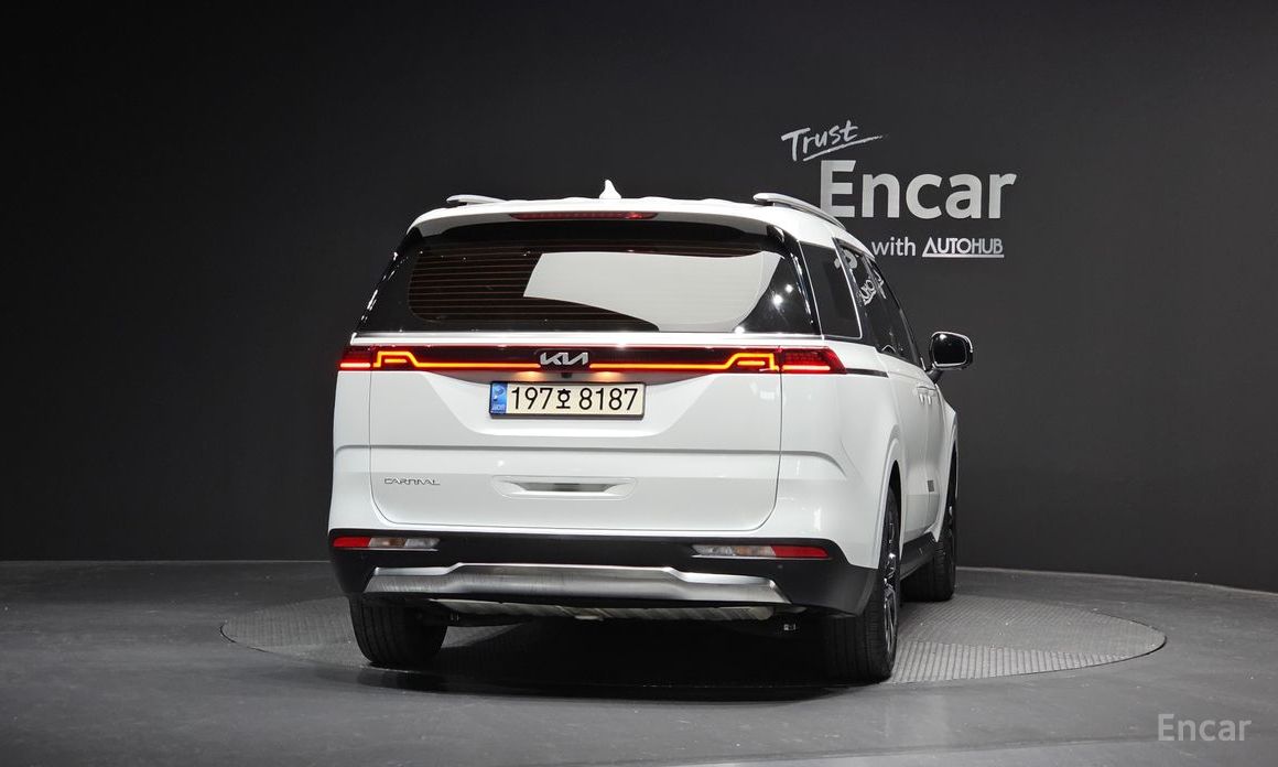  Kia Canival