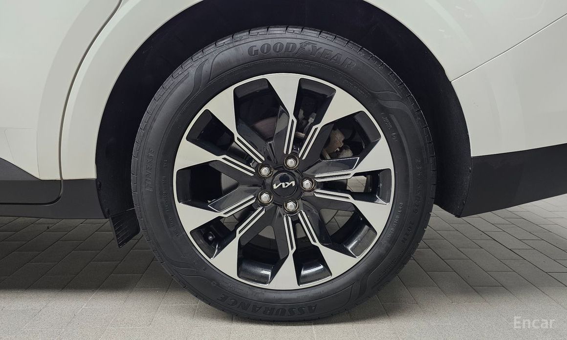  Kia Canival