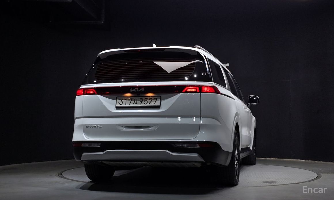  Kia Canival