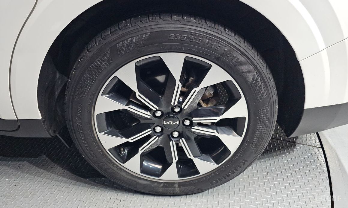  Kia Canival